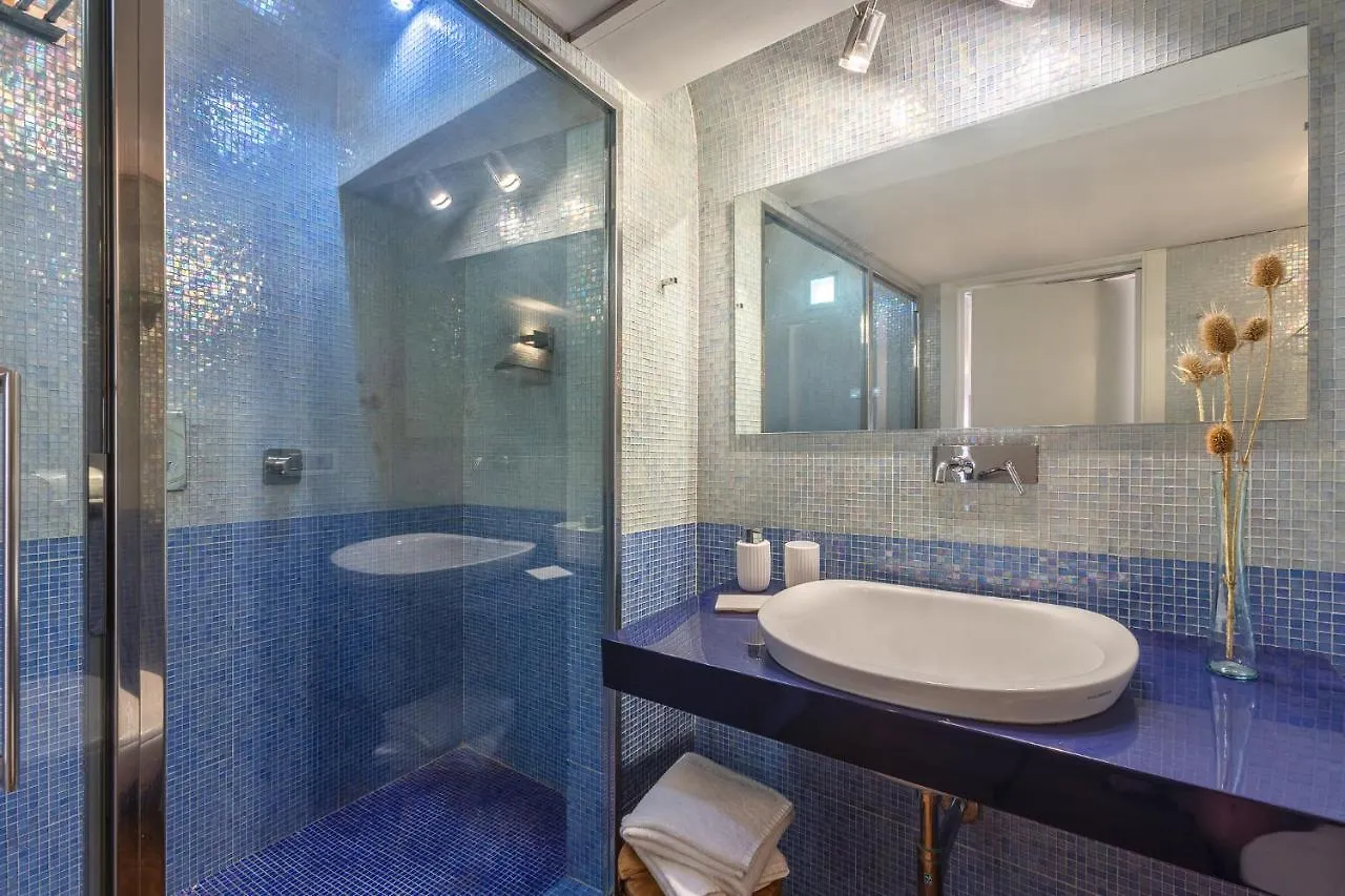 Ferrara Center Apartment X3 Italy